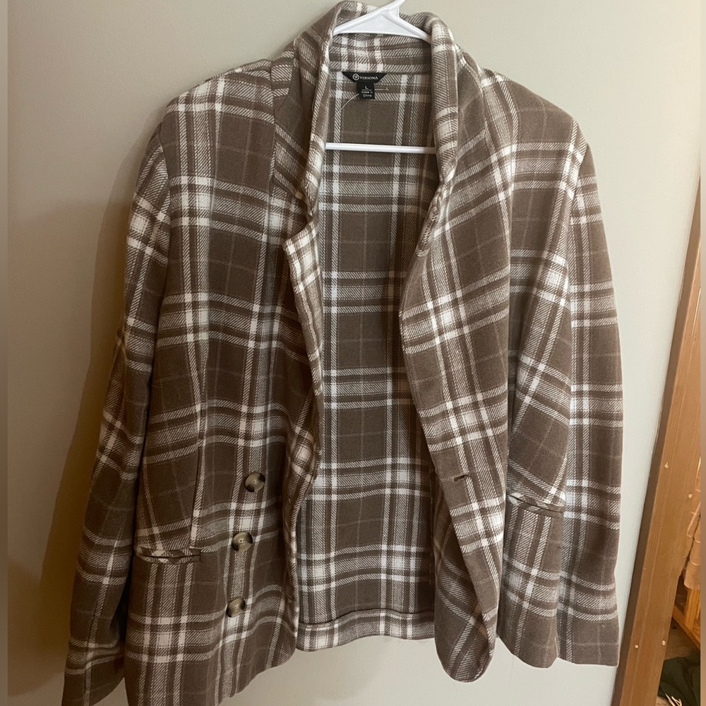 VERSONA Plaid Blazer/Jacket with Shoulder Padding